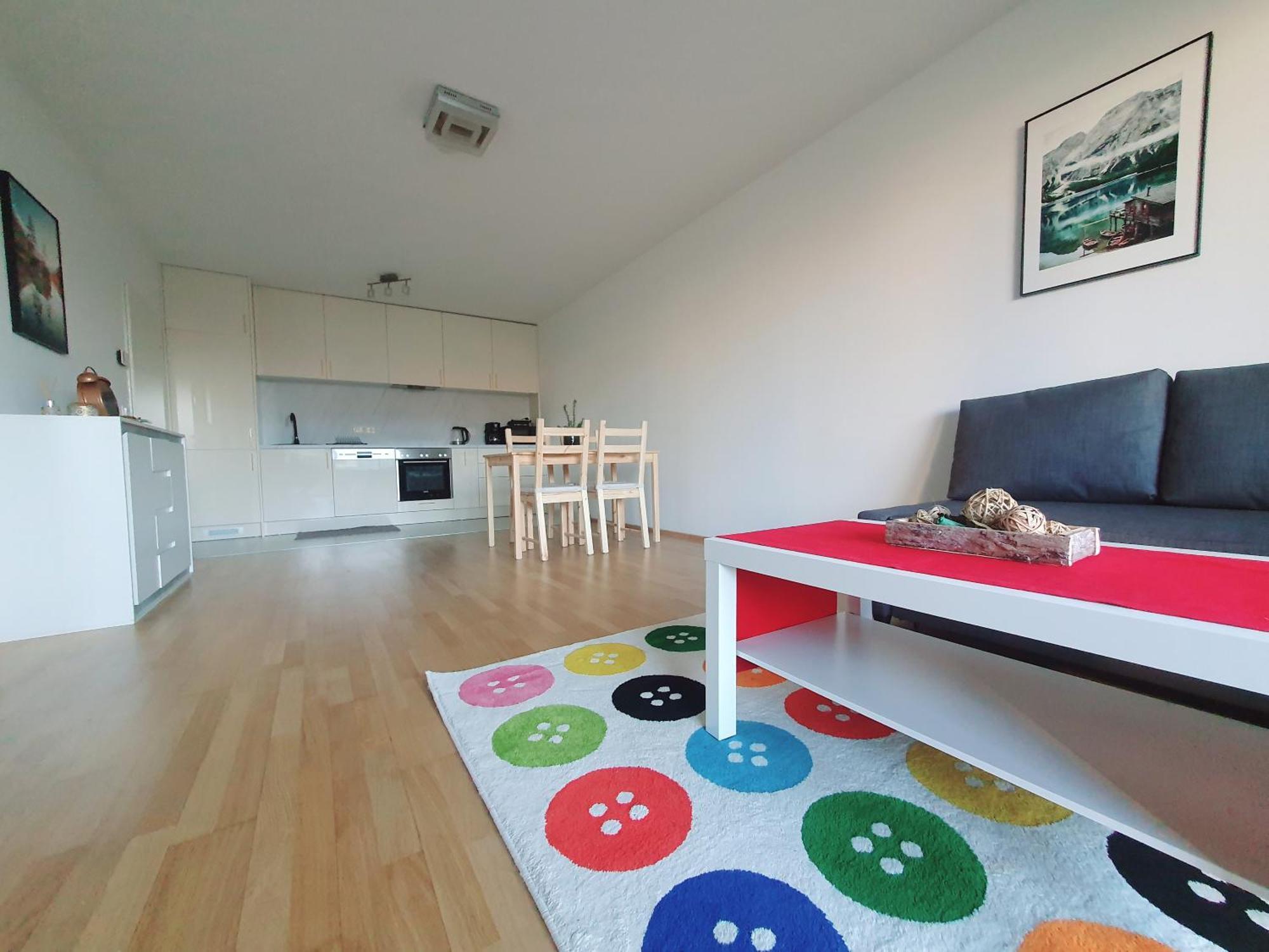 Near Lake One Bedroom Cute Apartment Вена Экстерьер фото
